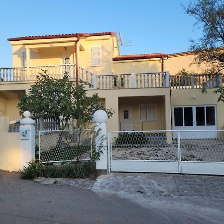 Mala Vila Seline ภายนอก รูปภาพ