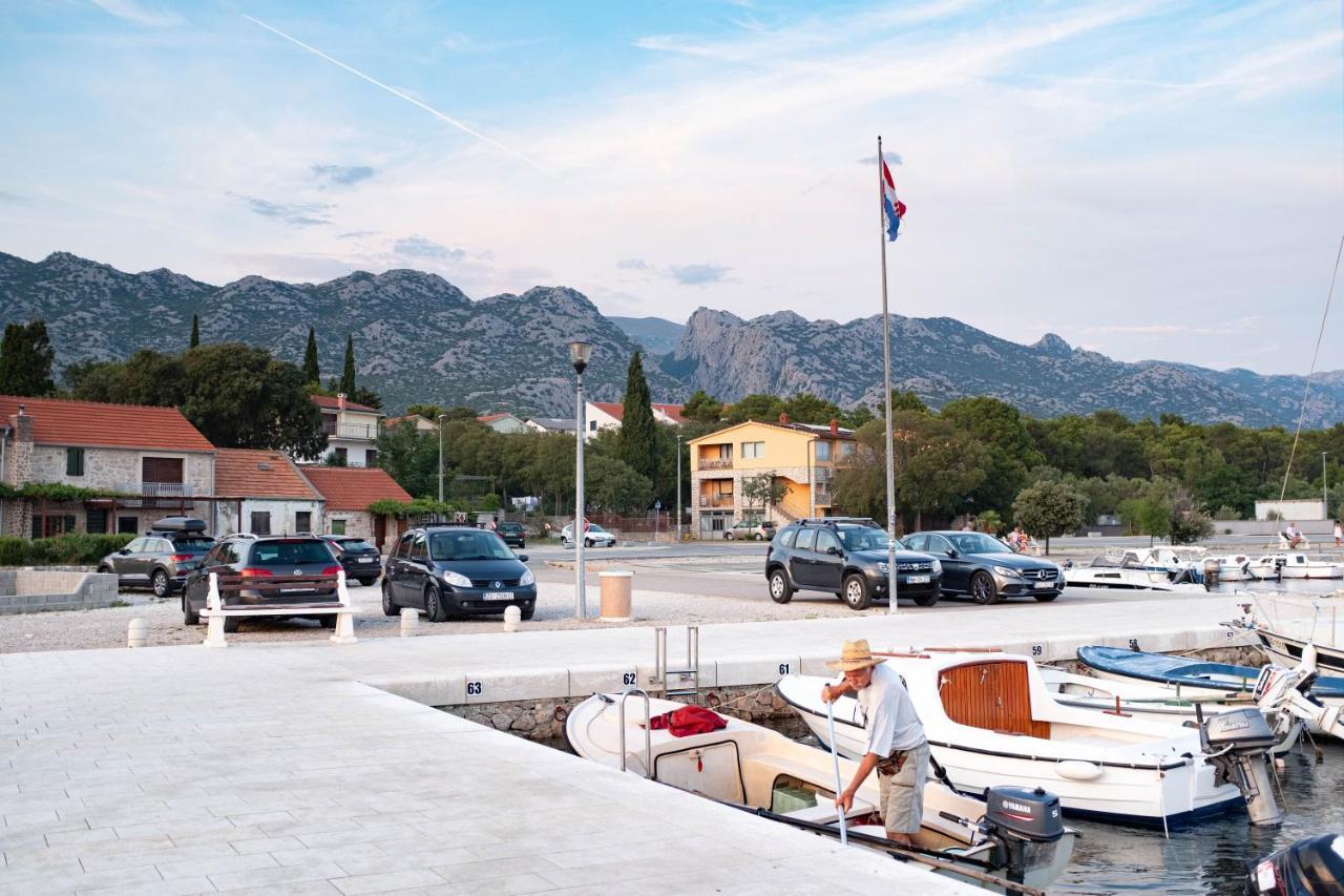 Mala Vila Seline ภายนอก รูปภาพ
