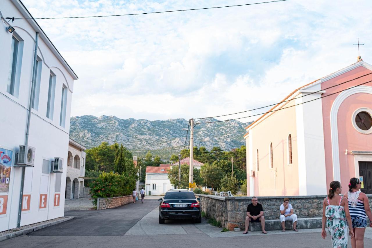 Mala Vila Seline ภายนอก รูปภาพ